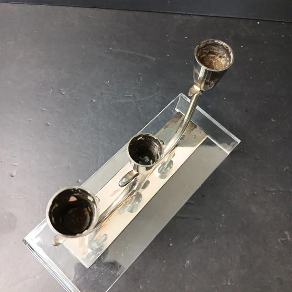 Candelabra Silver Plated Natural Patina Candlestick Holder Wm.A ROGERS Canada - Picture 5 of 12